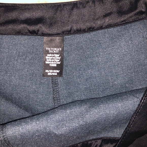 Leather shorts - Picture 6 of 6